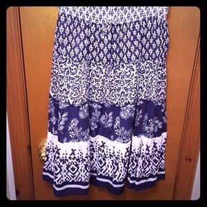 Blue and white old navy skirt